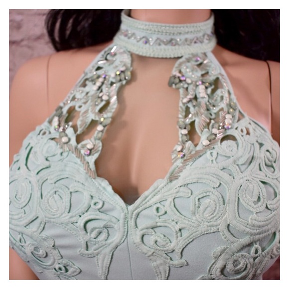 Mint Jeweled Choker bodycon dress - Picture 3 of 5